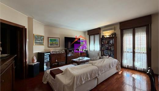 Appartamento trilocale al piano primo